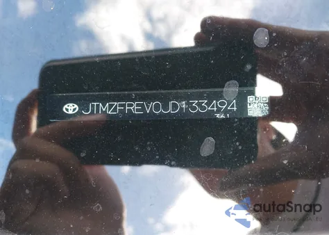 2018 Toyota Rav4 Le из США, поврежденный, VIN JTMZFREV0JD133494